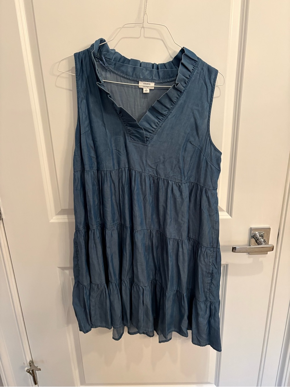 crown & ivy Chambray Blue Ruffle V-Neck Tiered Mini Dress